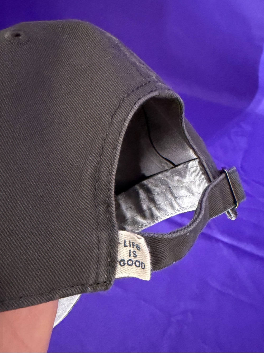 NWOT Life Is Good Gray Adult Baseball Cap with American Flag Dog Patch - Picture 4 of 4